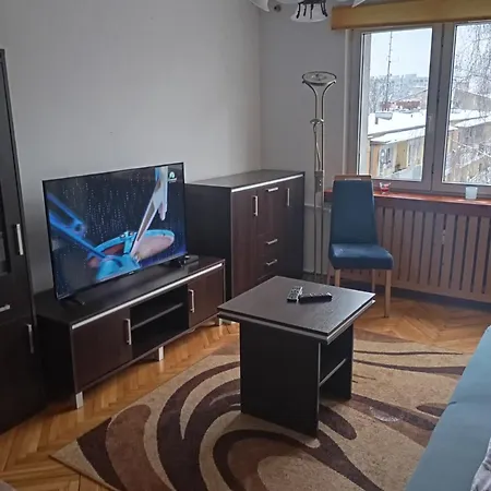 M-3 Na Wylacznosc Blisko Jasnej Gory W Bloku Апартаменти